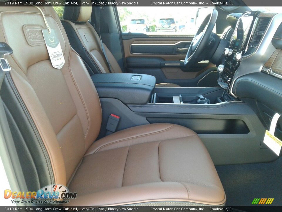 2019 Ram 1500 Long Horn Crew Cab 4x4 Ivory Tri–Coat / Black/New Saddle Photo #12