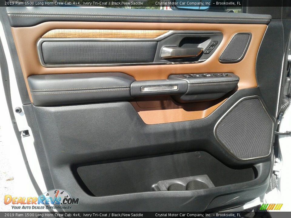 2019 Ram 1500 Long Horn Crew Cab 4x4 Ivory Tri–Coat / Black/New Saddle Photo #18