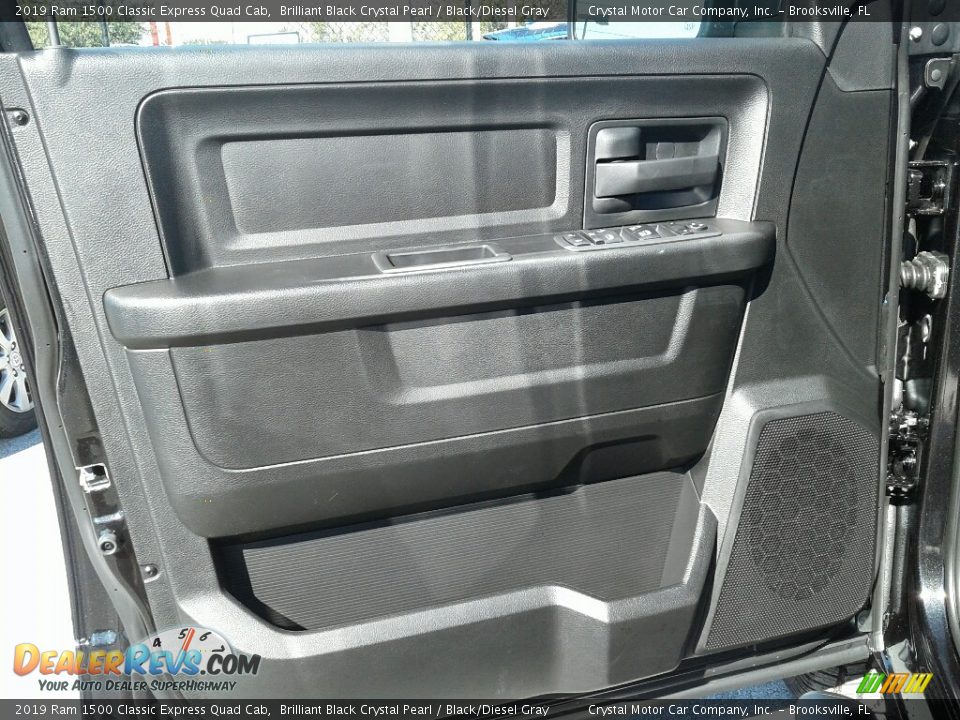 2019 Ram 1500 Classic Express Quad Cab Brilliant Black Crystal Pearl / Black/Diesel Gray Photo #17