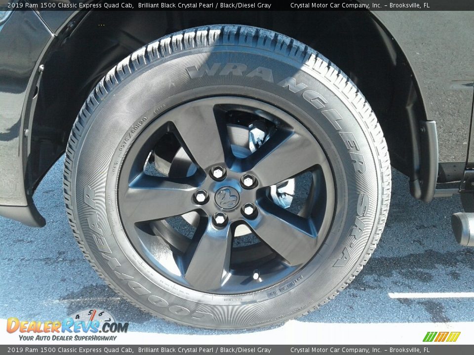 2019 Ram 1500 Classic Express Quad Cab Brilliant Black Crystal Pearl / Black/Diesel Gray Photo #20