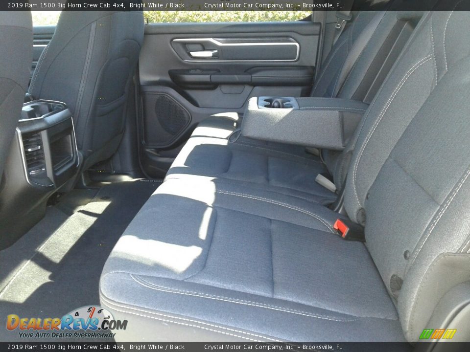 2019 Ram 1500 Big Horn Crew Cab 4x4 Bright White / Black Photo #10