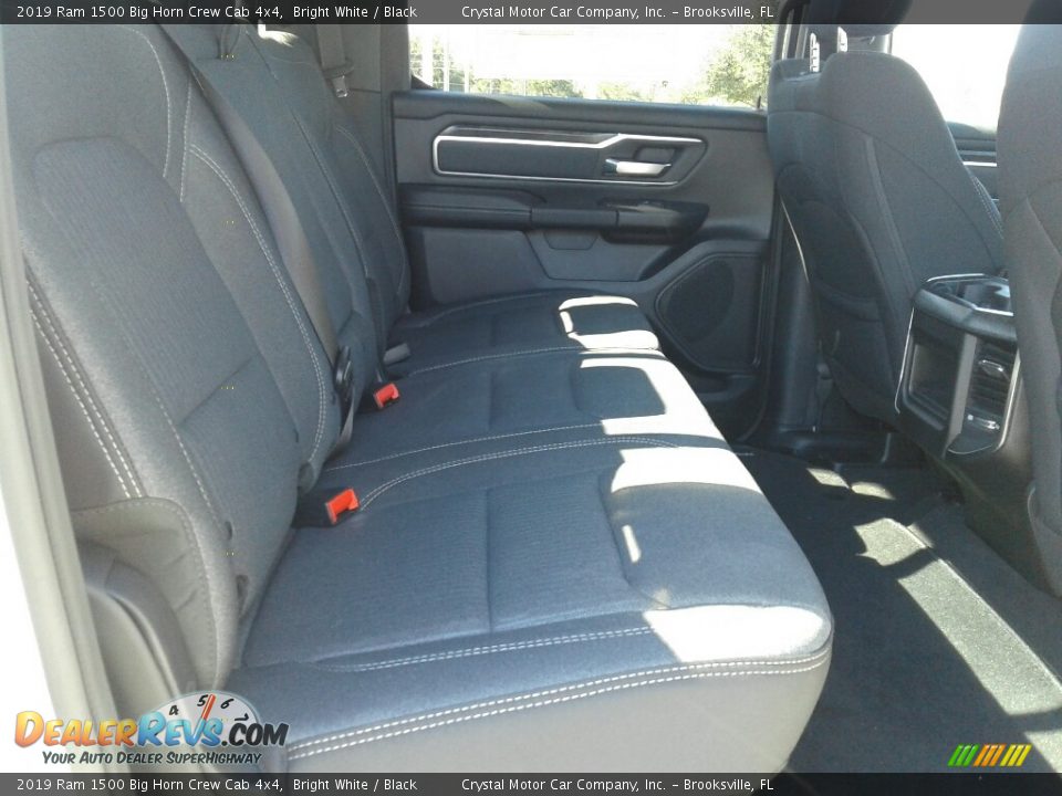 2019 Ram 1500 Big Horn Crew Cab 4x4 Bright White / Black Photo #11