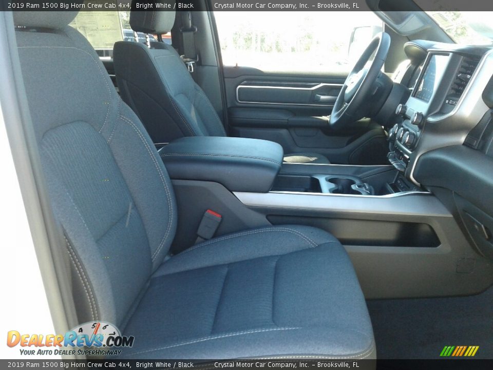2019 Ram 1500 Big Horn Crew Cab 4x4 Bright White / Black Photo #12