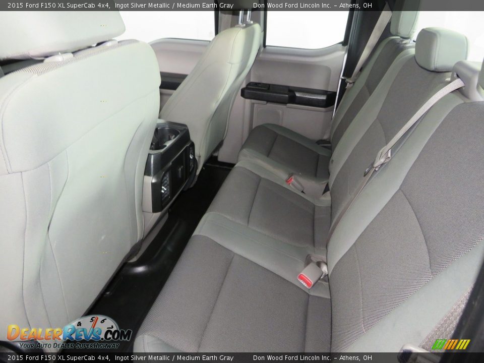 2015 Ford F150 XL SuperCab 4x4 Ingot Silver Metallic / Medium Earth Gray Photo #31