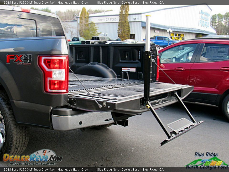 2019 Ford F150 XLT SuperCrew 4x4 Magnetic / Earth Gray Photo #13
