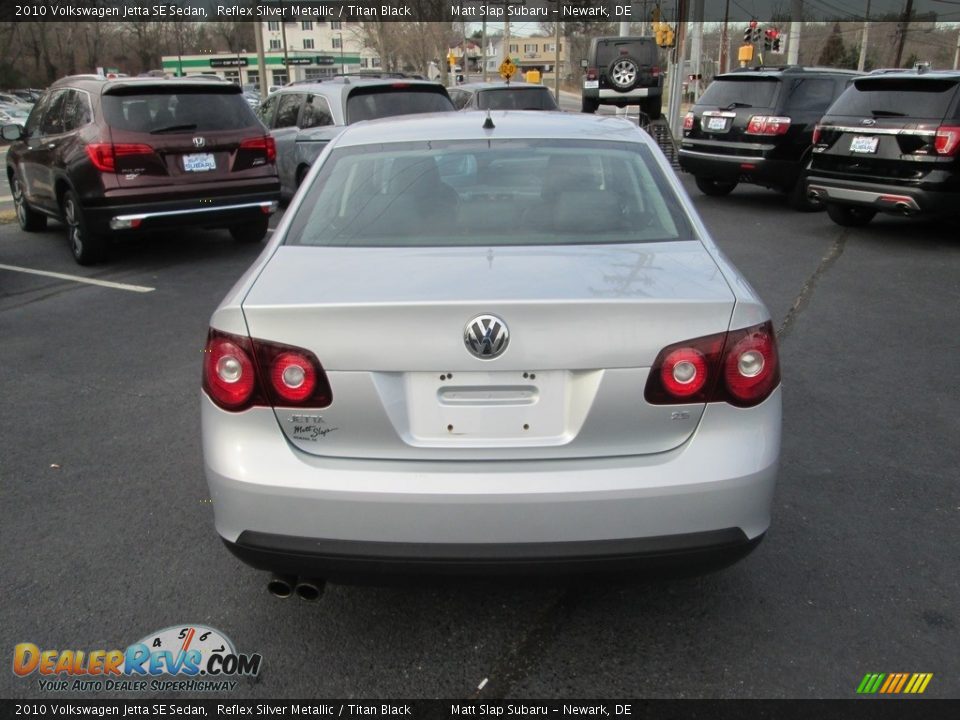 2010 Volkswagen Jetta SE Sedan Reflex Silver Metallic / Titan Black Photo #7