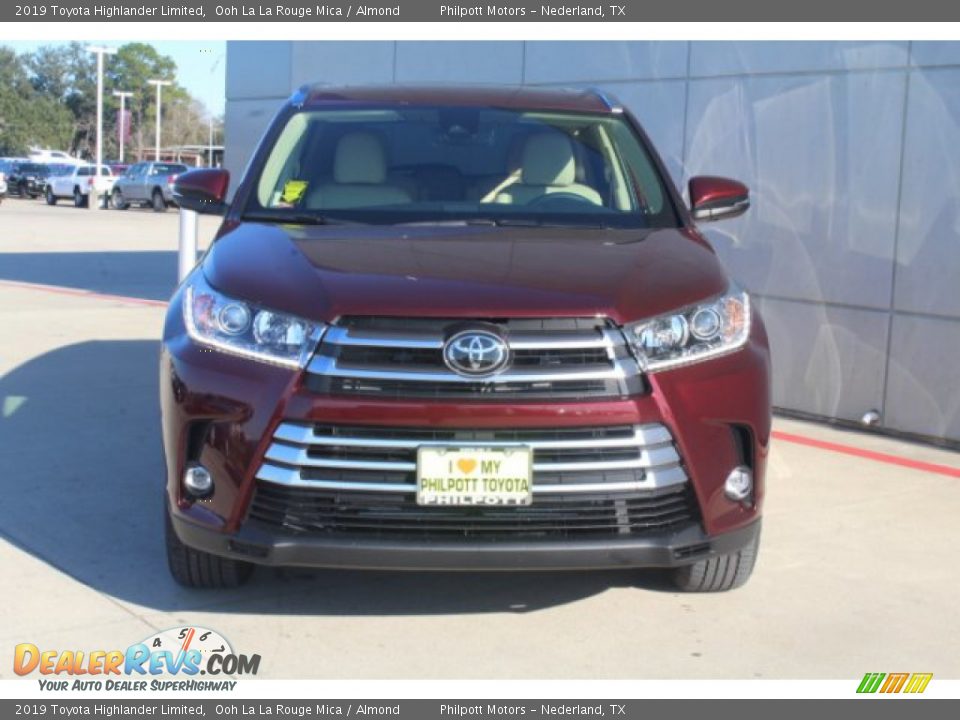 2019 Toyota Highlander Limited Ooh La La Rouge Mica / Almond Photo #3