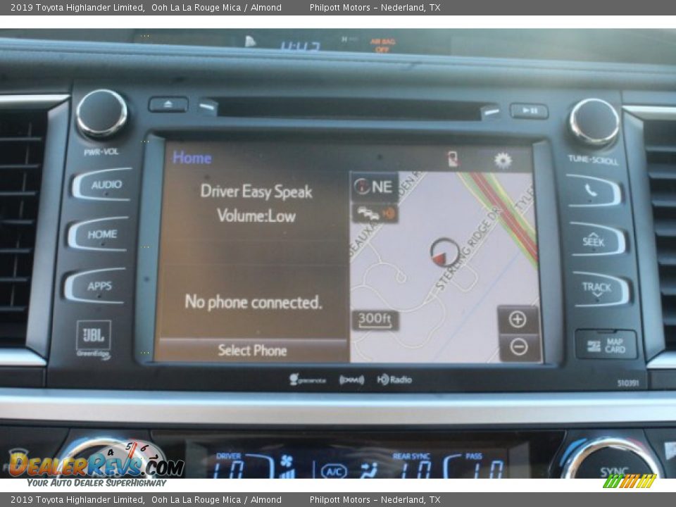 2019 Toyota Highlander Limited Ooh La La Rouge Mica / Almond Photo #12