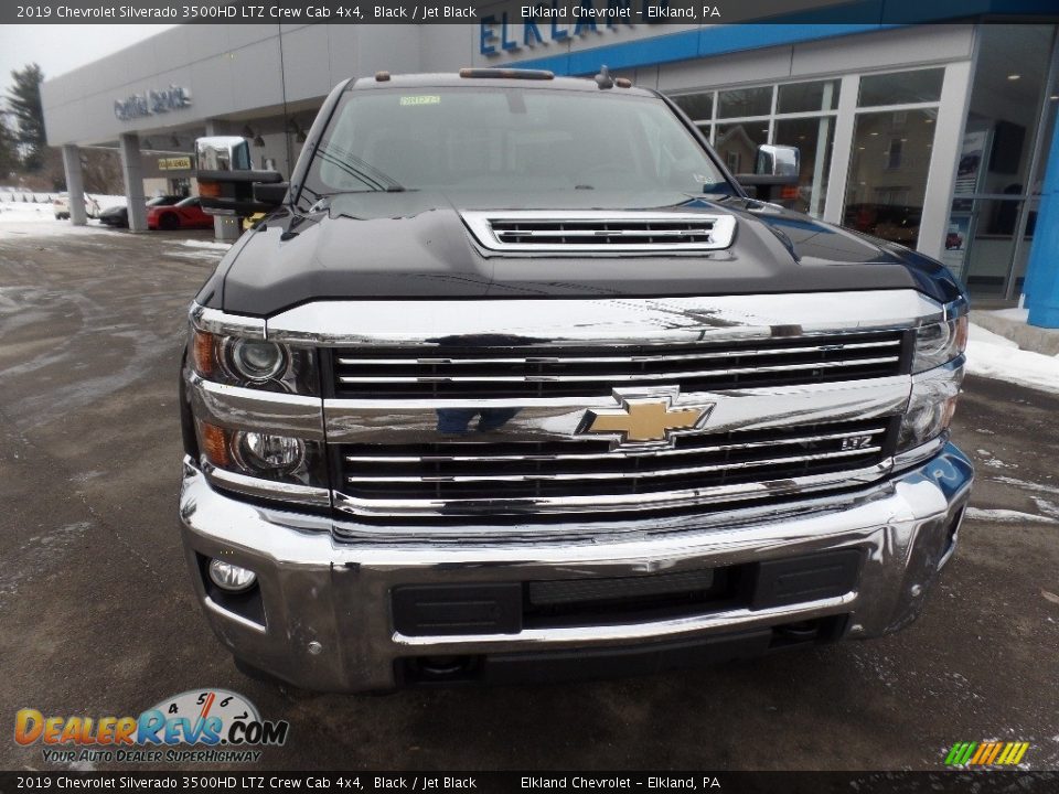 2019 Chevrolet Silverado 3500HD LTZ Crew Cab 4x4 Black / Jet Black Photo #3