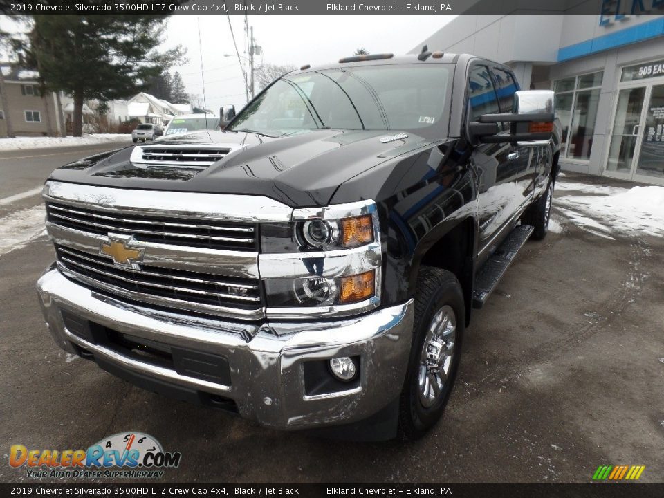 2019 Chevrolet Silverado 3500HD LTZ Crew Cab 4x4 Black / Jet Black Photo #4