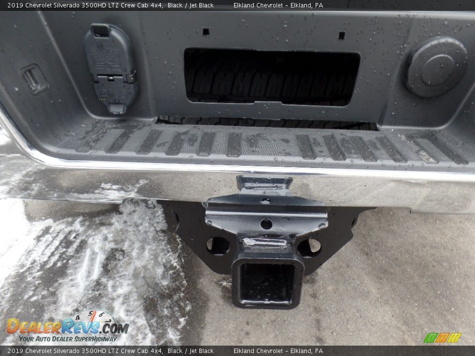 2019 Chevrolet Silverado 3500HD LTZ Crew Cab 4x4 Black / Jet Black Photo #10