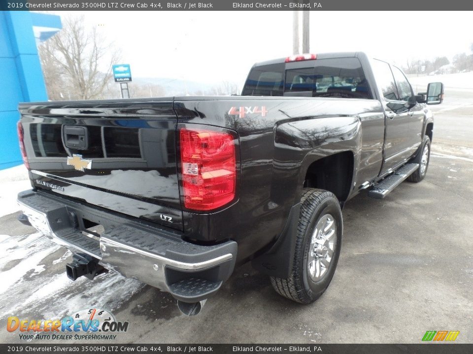 2019 Chevrolet Silverado 3500HD LTZ Crew Cab 4x4 Black / Jet Black Photo #12