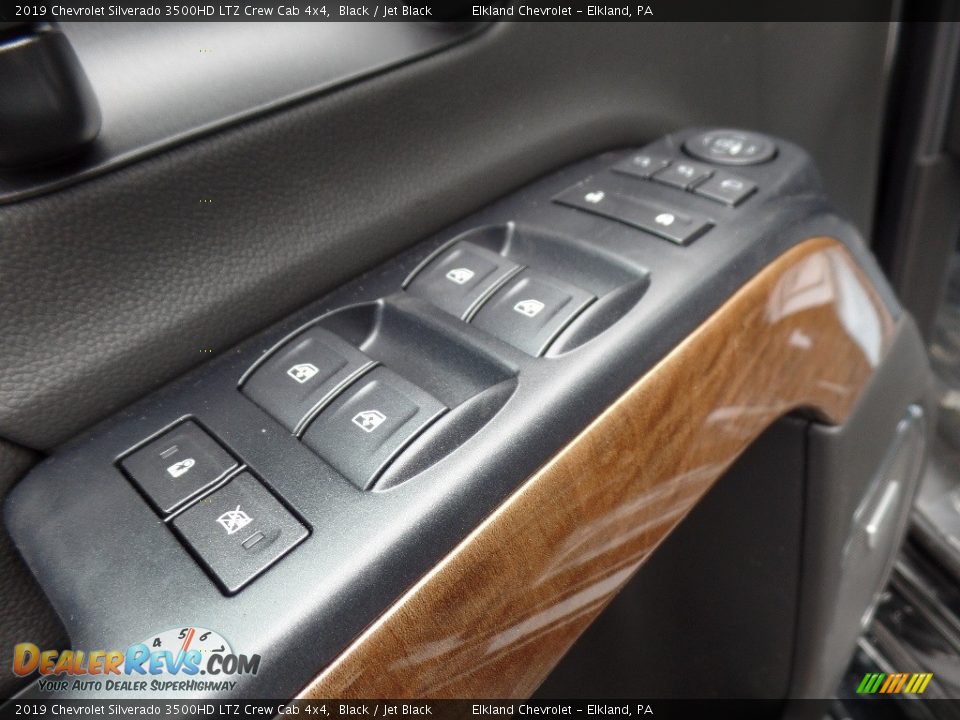 2019 Chevrolet Silverado 3500HD LTZ Crew Cab 4x4 Black / Jet Black Photo #25