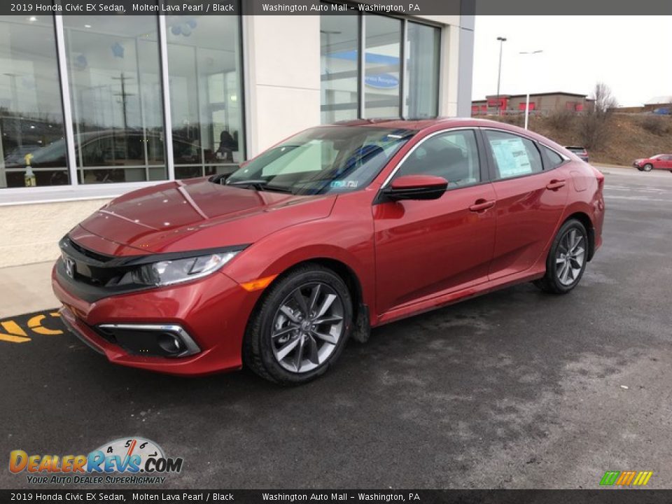 Front 3/4 View of 2019 Honda Civic EX Sedan Photo #3