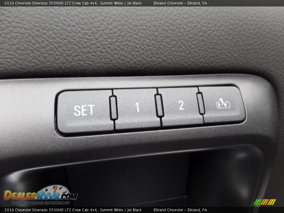 2019 Chevrolet Silverado 3500HD LTZ Crew Cab 4x4 Summit White / Jet Black Photo #24