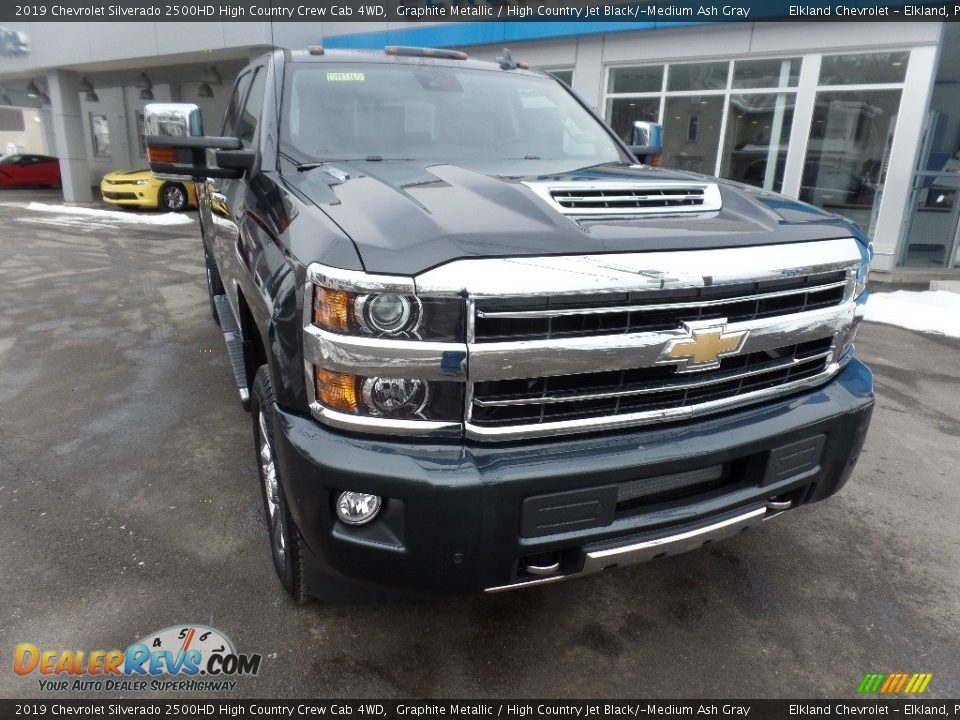 2019 Chevrolet Silverado 2500HD High Country Crew Cab 4WD Graphite Metallic / High Country Jet Black/­Medium Ash Gray Photo #4