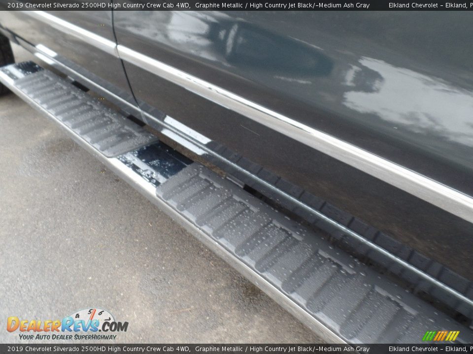2019 Chevrolet Silverado 2500HD High Country Crew Cab 4WD Graphite Metallic / High Country Jet Black/­Medium Ash Gray Photo #14
