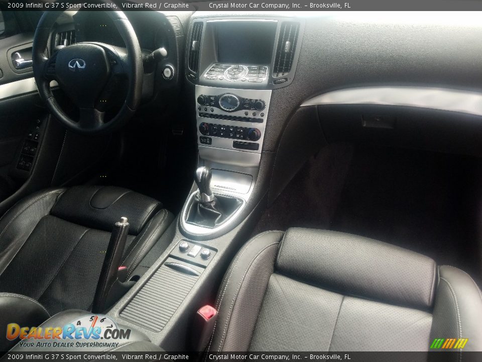 2009 Infiniti G 37 S Sport Convertible Vibrant Red / Graphite Photo #13