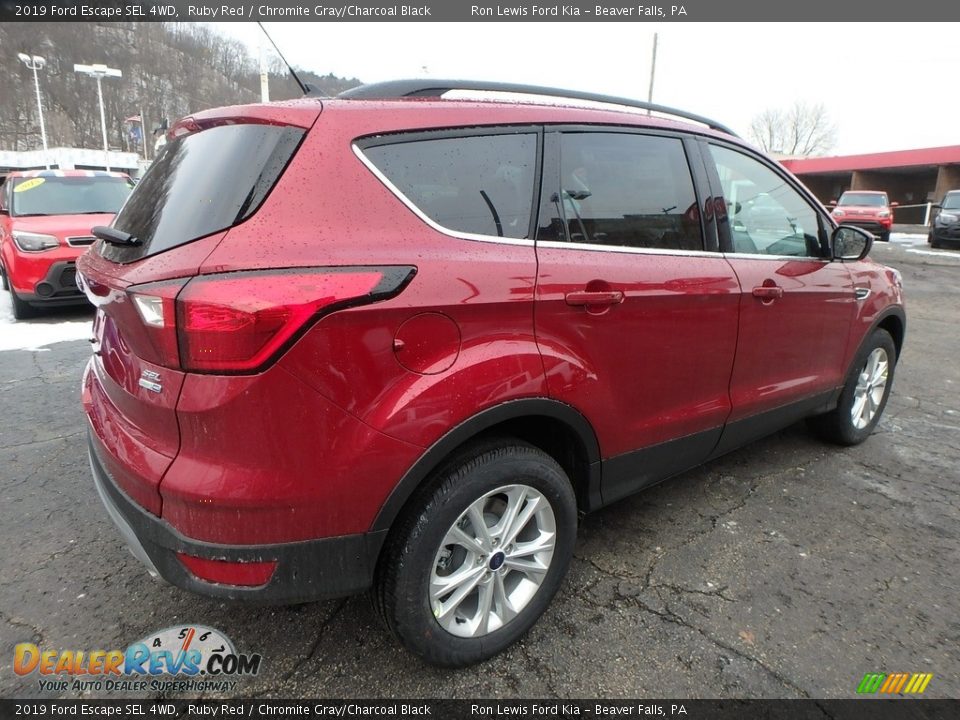 2019 Ford Escape SEL 4WD Ruby Red / Chromite Gray/Charcoal Black Photo #2