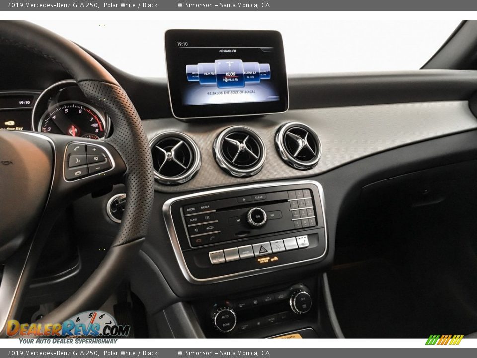 2019 Mercedes-Benz GLA 250 Polar White / Black Photo #6