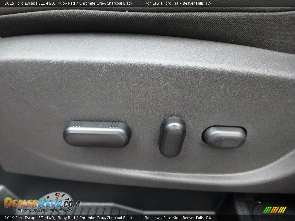2019 Ford Escape SEL 4WD Ruby Red / Chromite Gray/Charcoal Black Photo #16