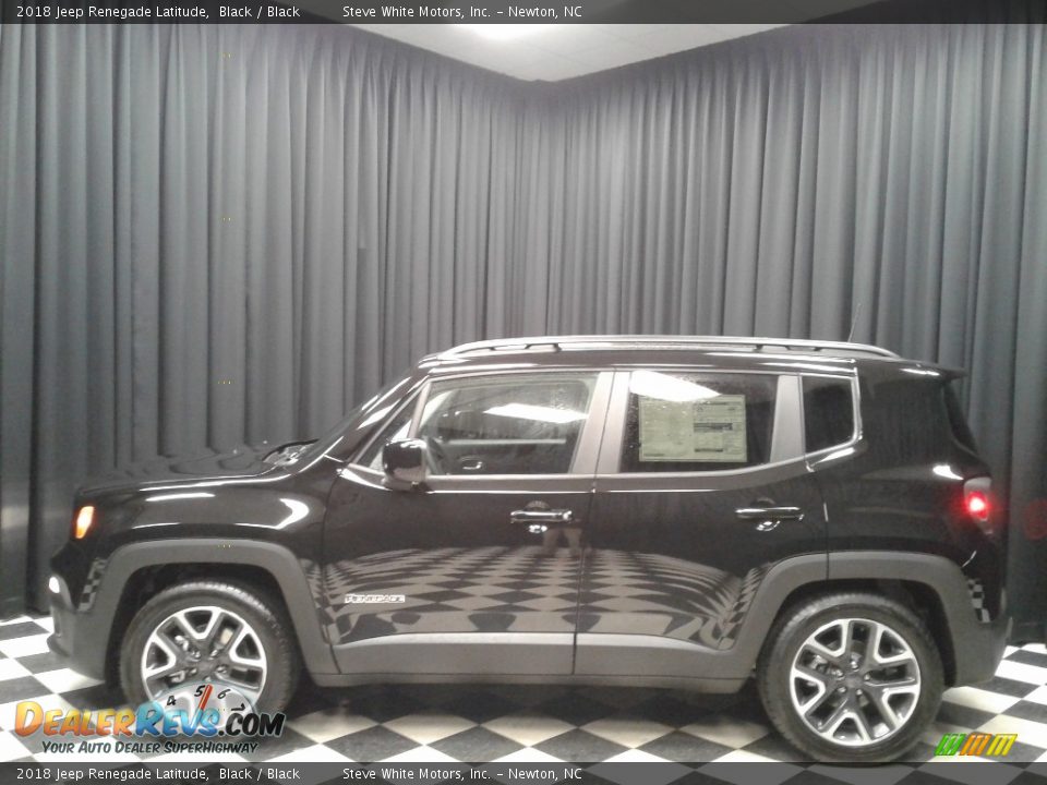 2018 Jeep Renegade Latitude Black / Black Photo #1