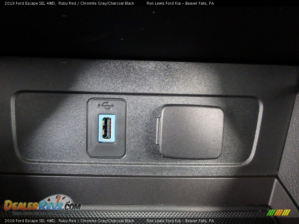 2019 Ford Escape SEL 4WD Ruby Red / Chromite Gray/Charcoal Black Photo #19