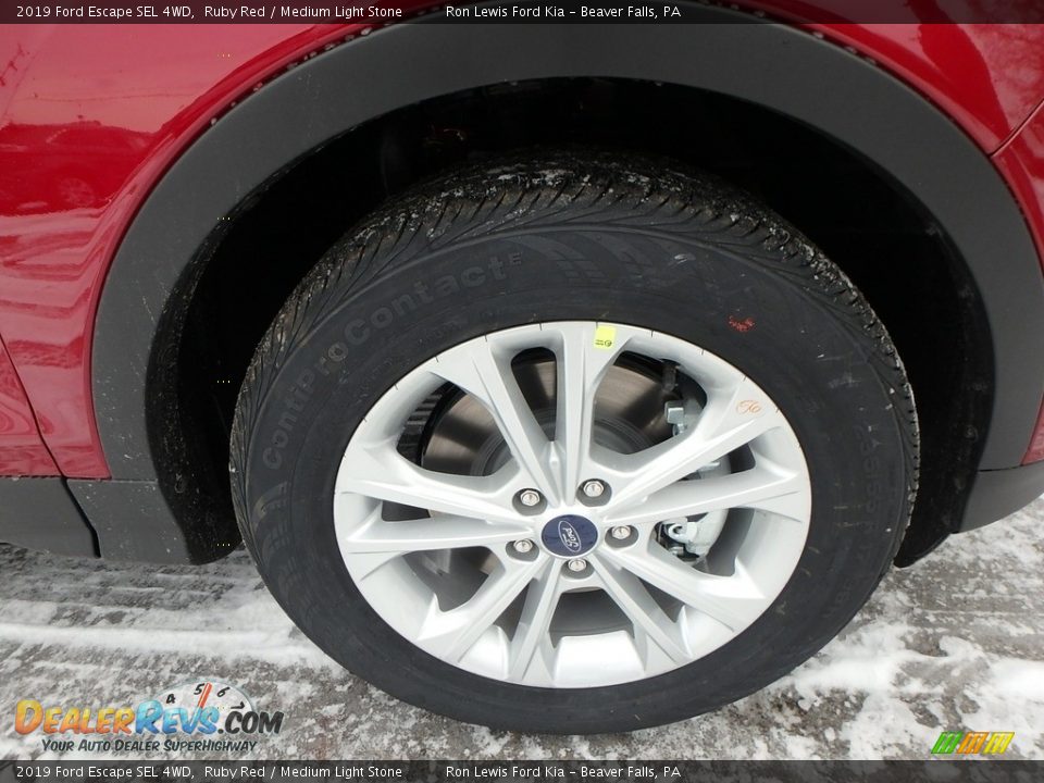 2019 Ford Escape SEL 4WD Ruby Red / Medium Light Stone Photo #10