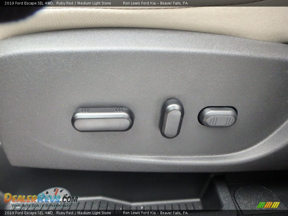 2019 Ford Escape SEL 4WD Ruby Red / Medium Light Stone Photo #16