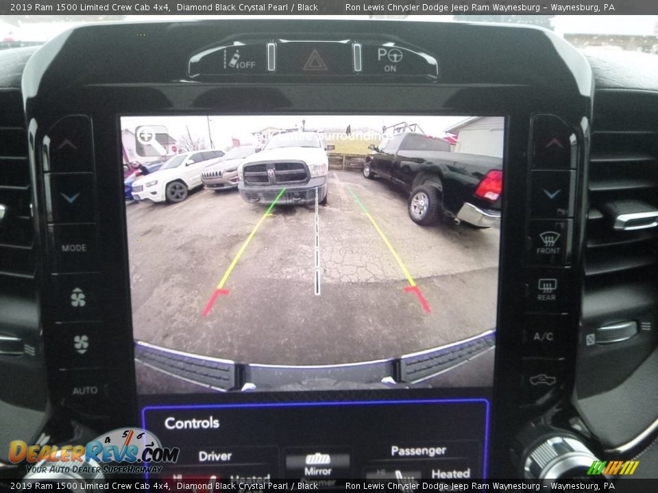 2019 Ram 1500 Limited Crew Cab 4x4 Diamond Black Crystal Pearl / Black Photo #16