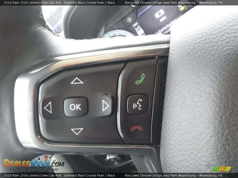 2019 Ram 1500 Limited Crew Cab 4x4 Diamond Black Crystal Pearl / Black Photo #18