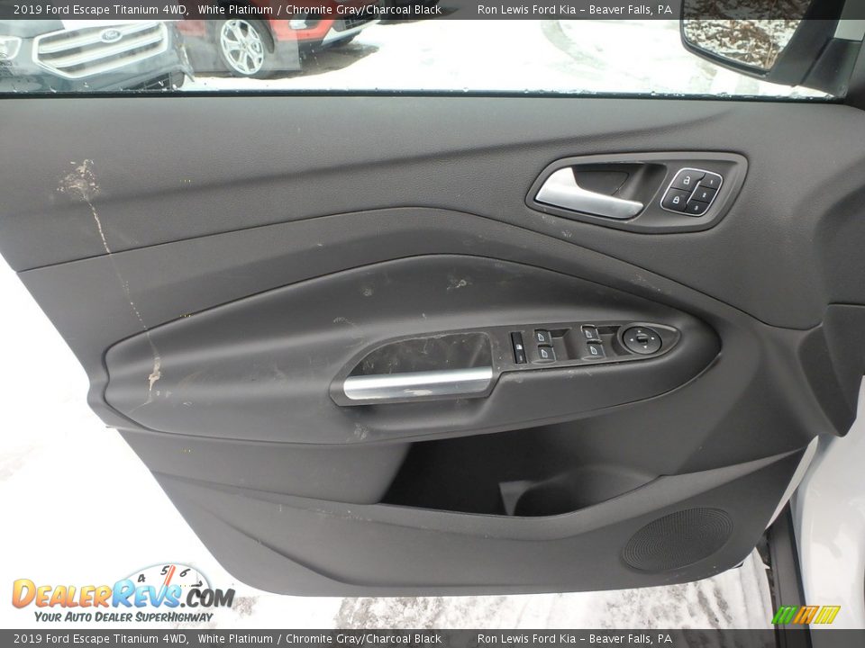 2019 Ford Escape Titanium 4WD White Platinum / Chromite Gray/Charcoal Black Photo #14