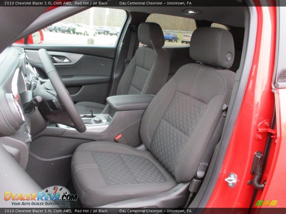 Front Seat of 2019 Chevrolet Blazer 3.6L Cloth AWD Photo #16
