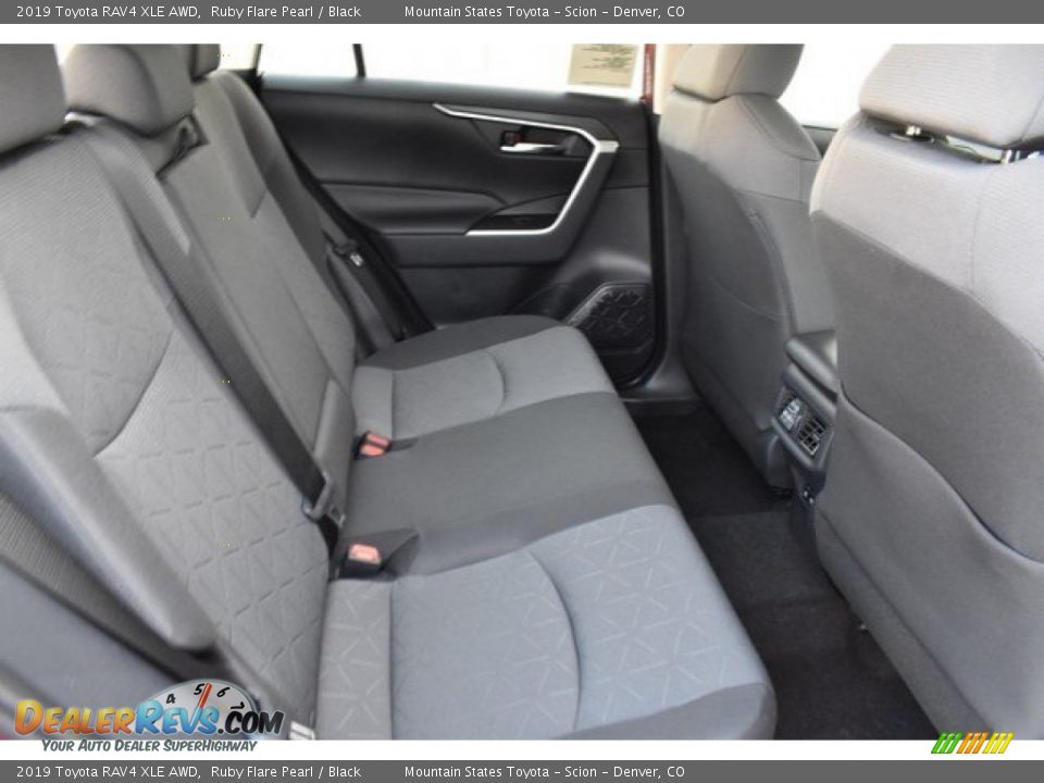 2019 Toyota RAV4 XLE AWD Ruby Flare Pearl / Black Photo #18