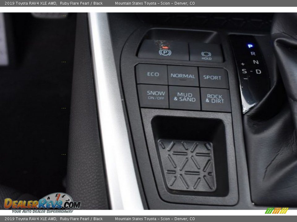 2019 Toyota RAV4 XLE AWD Ruby Flare Pearl / Black Photo #30