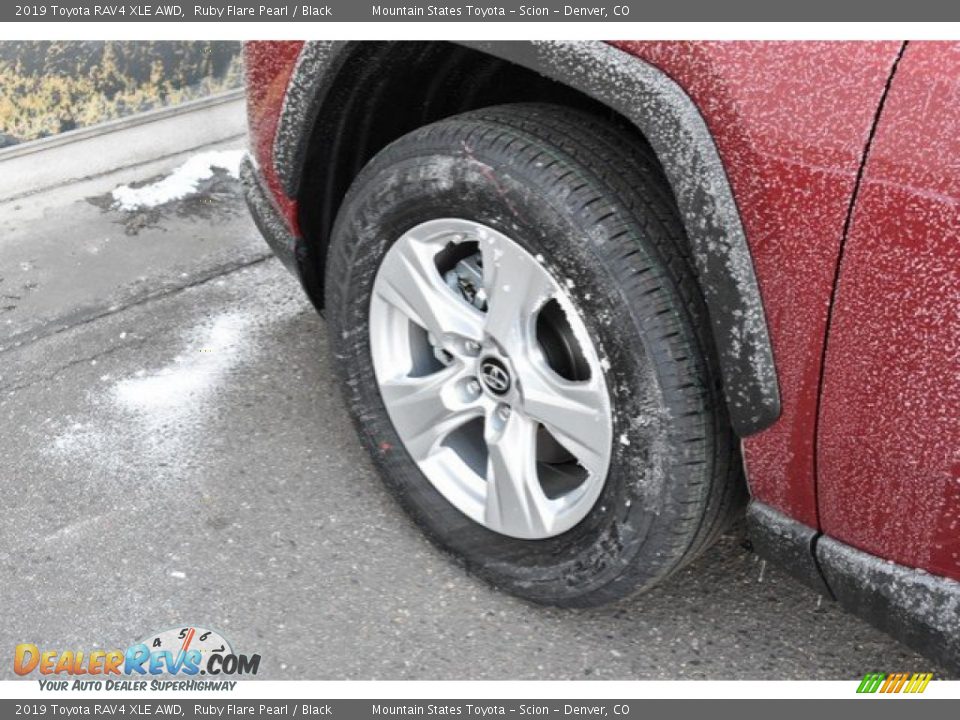 2019 Toyota RAV4 XLE AWD Ruby Flare Pearl / Black Photo #33