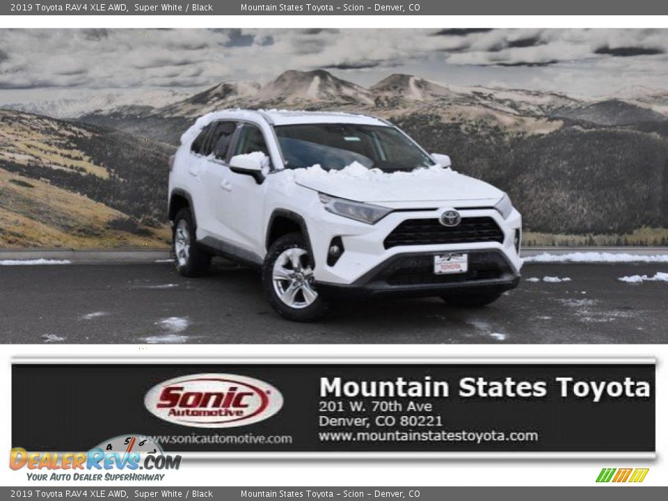 2019 Toyota RAV4 XLE AWD Super White / Black Photo #1