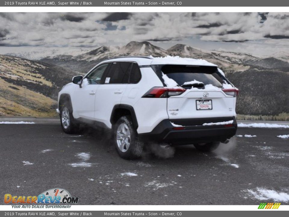 2019 Toyota RAV4 XLE AWD Super White / Black Photo #3