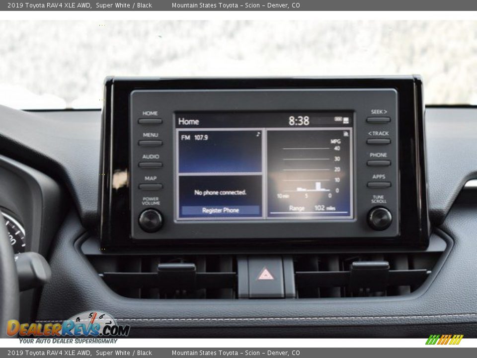 2019 Toyota RAV4 XLE AWD Super White / Black Photo #10