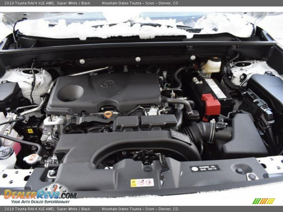 2019 Toyota RAV4 XLE AWD Super White / Black Photo #32