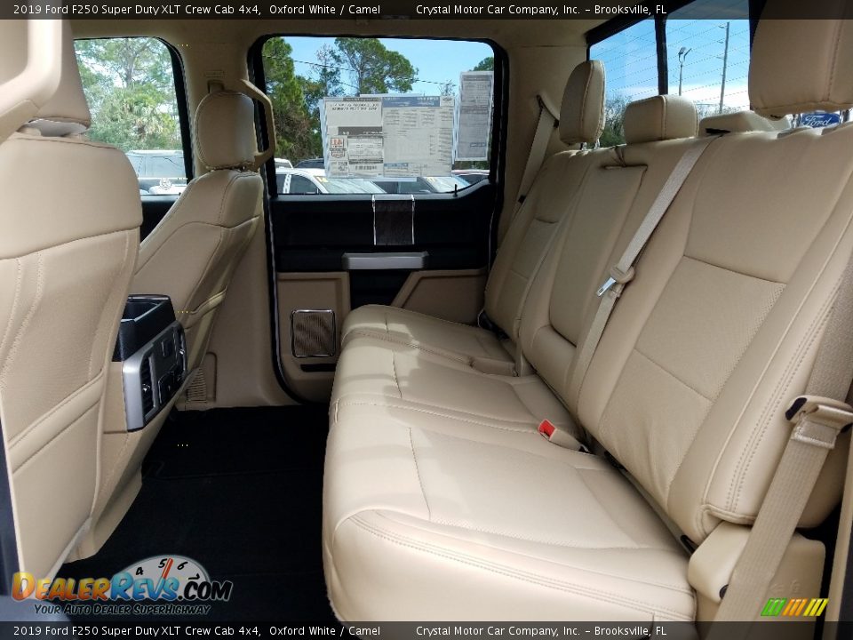 Rear Seat of 2019 Ford F250 Super Duty XLT Crew Cab 4x4 Photo #10