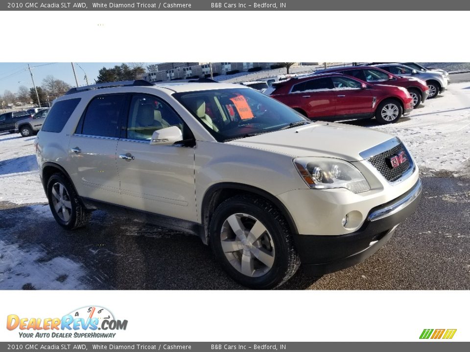 2010 GMC Acadia SLT AWD White Diamond Tricoat / Cashmere Photo #1