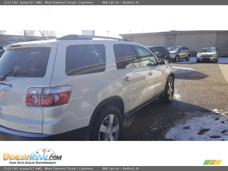 2010 GMC Acadia SLT AWD White Diamond Tricoat / Cashmere Photo #7