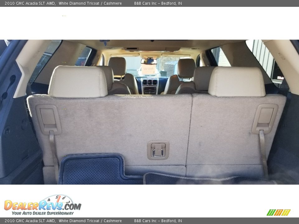 2010 GMC Acadia SLT AWD White Diamond Tricoat / Cashmere Photo #14