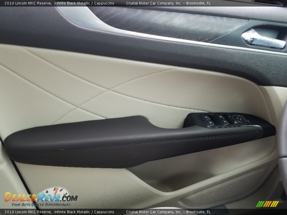 2019 Lincoln MKC Reserve Infinite Black Metallic / Cappuccino Photo #17