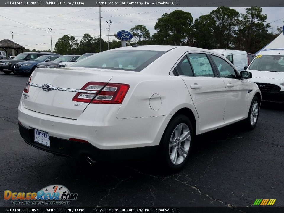 2019 Ford Taurus SEL White Platinum / Dune Photo #5