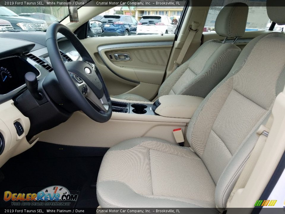 2019 Ford Taurus SEL White Platinum / Dune Photo #9