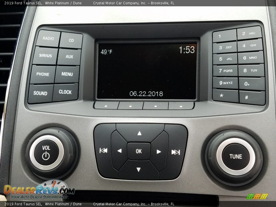 2019 Ford Taurus SEL White Platinum / Dune Photo #15