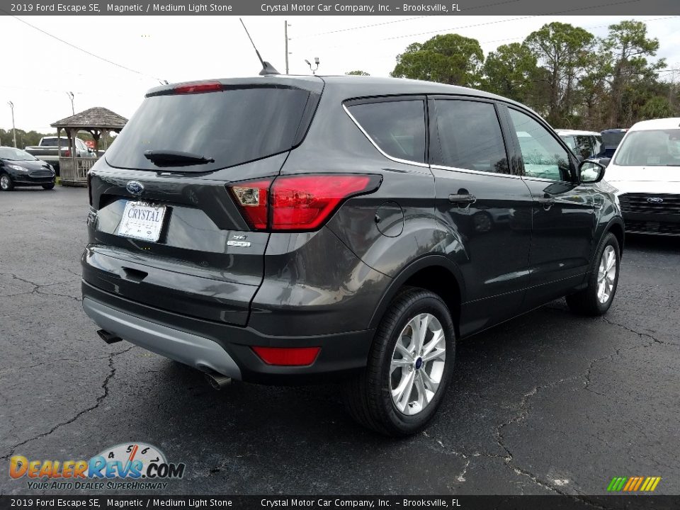 2019 Ford Escape SE Magnetic / Medium Light Stone Photo #5