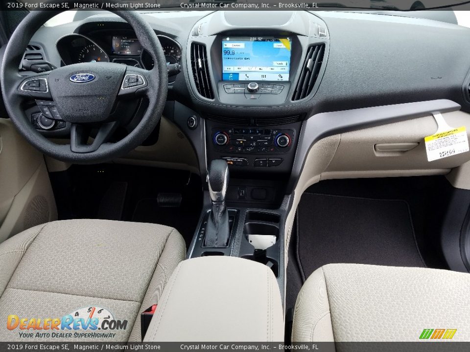 2019 Ford Escape SE Magnetic / Medium Light Stone Photo #13